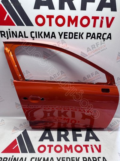 Renault clio 5 sag ön kapı cıkama orjinal