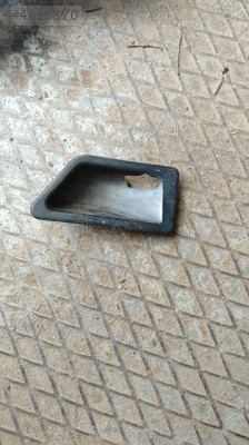 BMW E34 iç açma kolu çerçevesi
