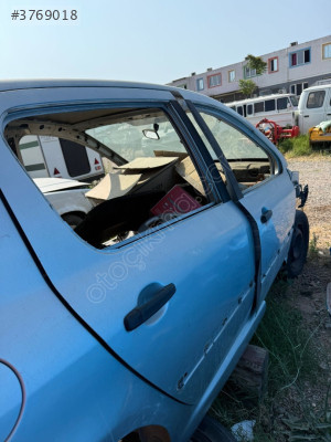 Peugeot 307 sağ arka kapı gri renk