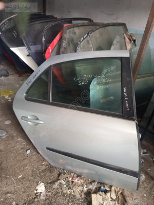 RENAULT LAGUNA SAĞ ARKA KAPI