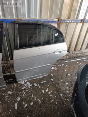 Honda civic Vtec sol arka kapı
