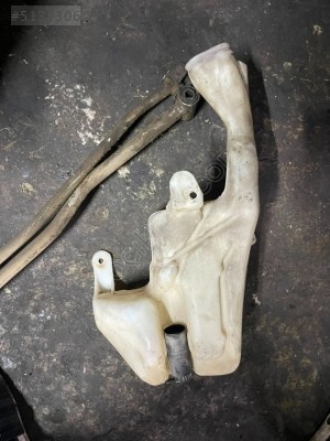 FORD ESCORT CAM SU BİDONU