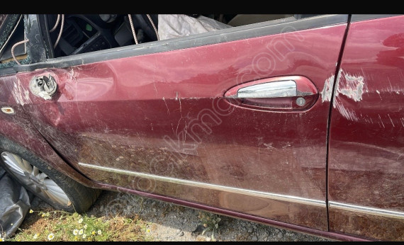 Fiat Linea sağ ön kapı
