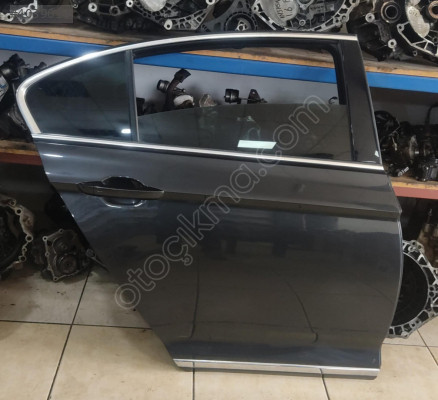 VOLKSWAGEN PASSAT B 6 SAĞ ARKA KAPI SÖKME