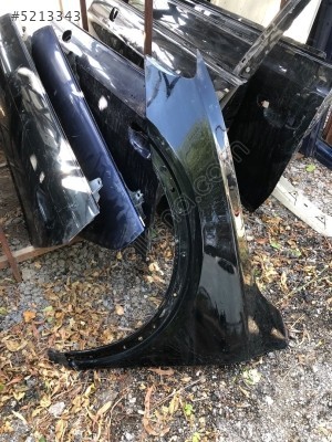ÇIKMA AUDİ Q3 SOL ÖN ÇAMURLUK