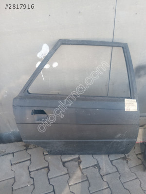 Renault 9 arka kapi sag sifir yerli