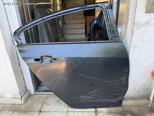 OPEL İNSİGNİA ÇIKMA ORİJİNAL SAĞ ARKA KAPI BD2