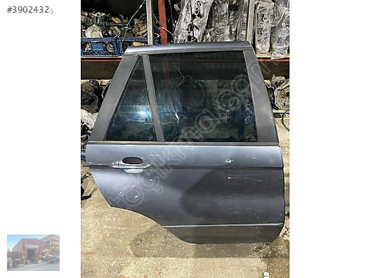 BMW X5 E53 ORJİNAL SAĞ ARKA KAPI HATASIZ