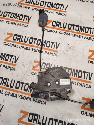 Renault fluance sol ön kapi kilidi 805030020R