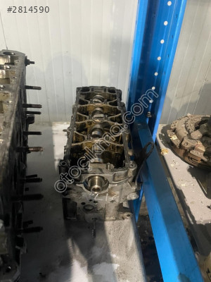Golf 4 Bora 1.6 BSE AKL ÜST KAPAK 06B103351F Çıkma PARÇA - Vossan Otomotiv Golf 4 Bora 1.6 BSE AKL ÜST KAPAK 06B103351F Çıkma PARÇA - Volkswagen 06B103351F Orijinal Çıkma Yedek Parça Ankara