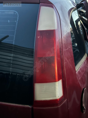 Opel Mariva sağ arka stop