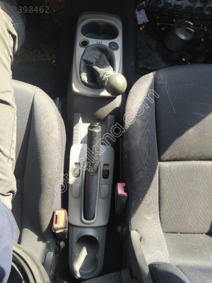 ÇIKMA SMART FORFOUR ORTA KONSOL