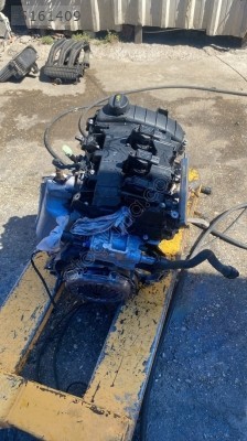 OPEL CORSA E 1.2 BENZINLI KOMPLE MOTOR