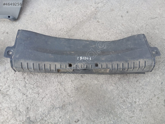 FORD FOCUS 2 ARKA PANEL KAPLAMASI