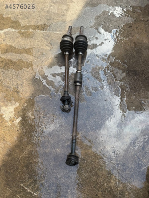 HYUNDAİ İ20 SAĞ SOL AKS