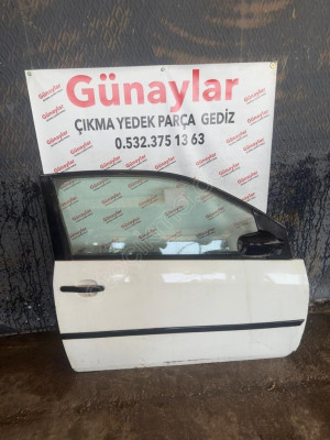 FORD FİESTA SAĞ ÖN TEK KAPI