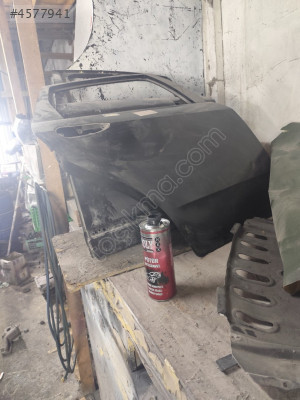 Fiat Linea sağ arka kapı