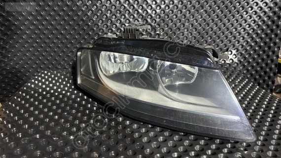 AUDİ A4 SAĞ FAR