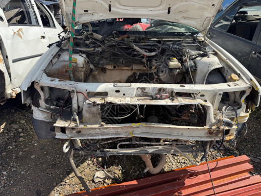 Ford Escort Kesme Ön Panel 96-01