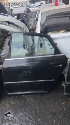 AUDİ A8 SOL ARKA KAPI