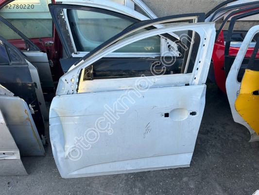 Renault Megan 4 Sol ön kapı beyaz