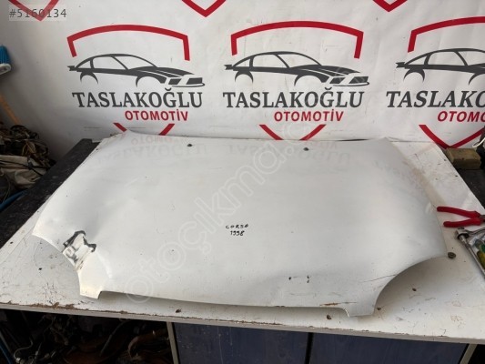 OPEL CORSA B ÖN KAPUT HAFİF HASARLI