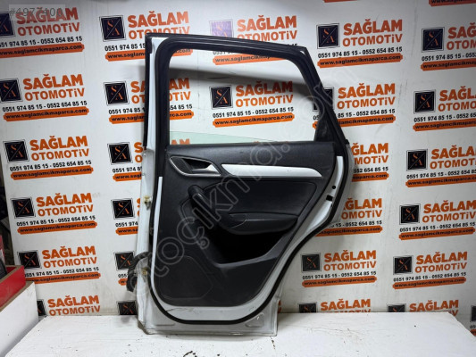 ÇIKMA AUDİ Q3 11-18 SAĞ ARKA İÇ KAPI KOLU