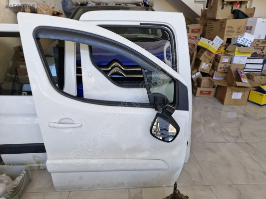 CITROEN BERLİNGO SAĞ ÖN KAPI