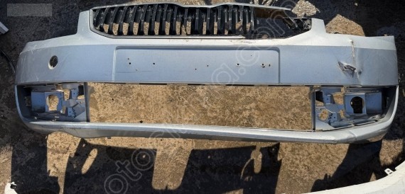 SKODA OCTAVİA ÖN TAMPON