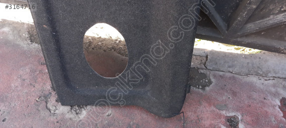 Çıkma mazda 323 practica bagaj kapağı döşemesi