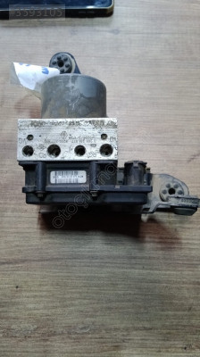 Renault Megane2  ABS beyni (8200377455) orijinal