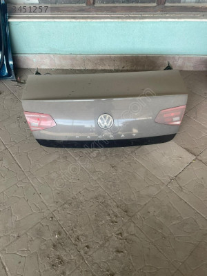 Passat b8.5 Bagaj Kapagı Kahve Rengi Simli Çıkma PARÇA HATASIZ - Vossan Otomotiv Passat b8.5 Bagaj Kapagı Kahve Rengi Simli Çıkma PARÇA HATASIZ - Volkswagen Orijinal Çıkma Yedek Parça Ankara