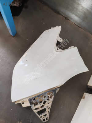 Ford Transit Çıkma V347 Çamurluk