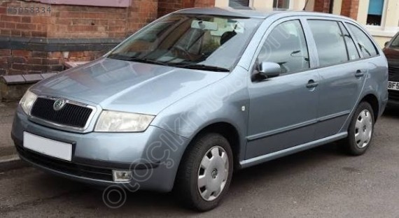 SKODA FABIA 1 ÖN CAM