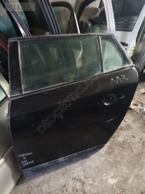 RENAULT MEGANE 3 SOL ARKA KAPI