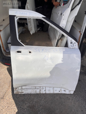 Courier sağ ön kapı