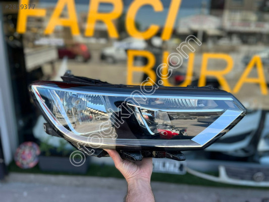 PASSAT B8 SAĞ FAR
