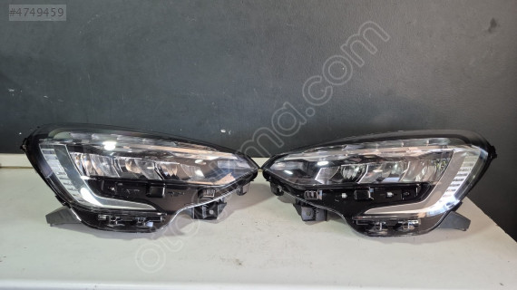 RENAULT CLİO 5 LED SAĞ-SOL FAR 260100902R