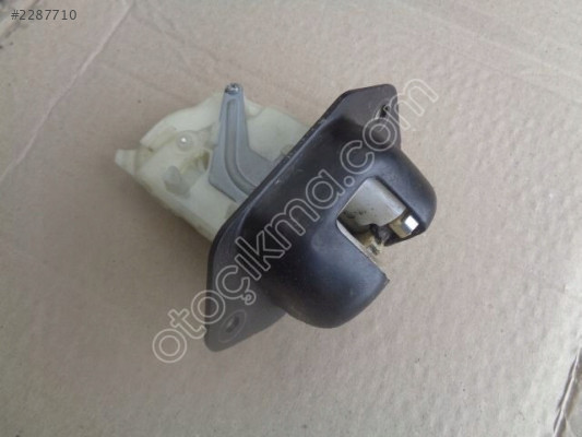 Nissan Note Bagaj Kilidi