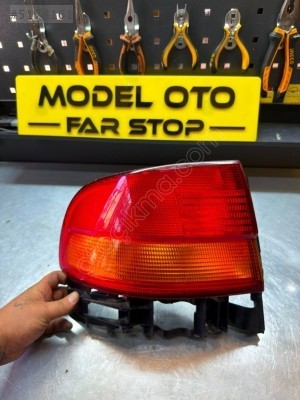 TOYOTA CARİNA SOL ARKA STOP