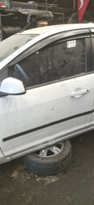 FORD Focus Sol ön kapı orjinal