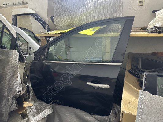 Fluence sol ön kapı