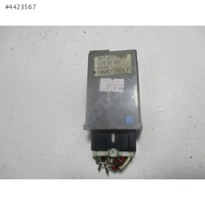 Mazda Kapı Kilit Ünitesi GG3E67830
