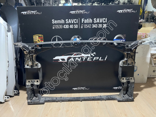 AUDİ A4 ÖN PANEL ÇIKMA 2015-2018