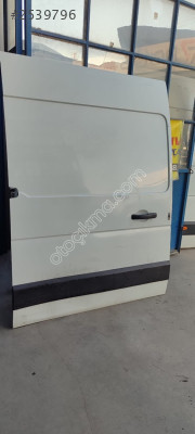renault master III çıkma panelvan sağ sürgülü orta kapı