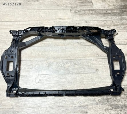 Ön Panel Audi Q3 2012-2018 8U0805594 8U0805594F 8U0805594A