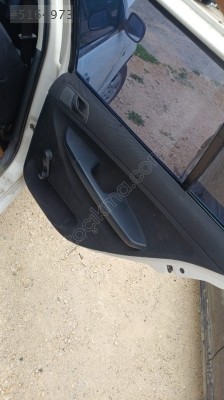 2005 skoda fabia sağ arka kapi döşemesi