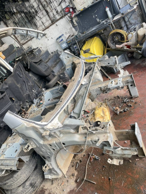 RENAULT KANGOO 4 ÖN ŞASİ