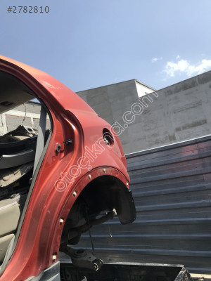 Korando C sol arka çamurluk
