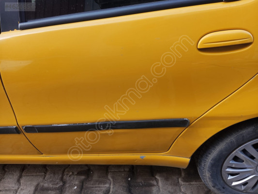 fiat palio weekend sol arka kapı çıtası